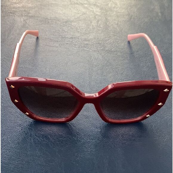 MCM Bordeaux Burgundy Square Sunglasses – Italian Luxury Designer Frames + Case - Picture 5 of 12